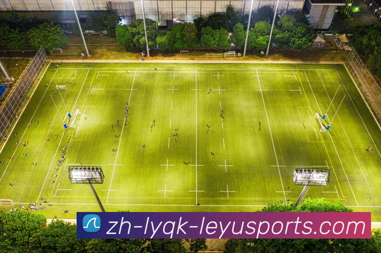 意甲球队calcio：意甲俱乐部与意大利足球文化的深度联系